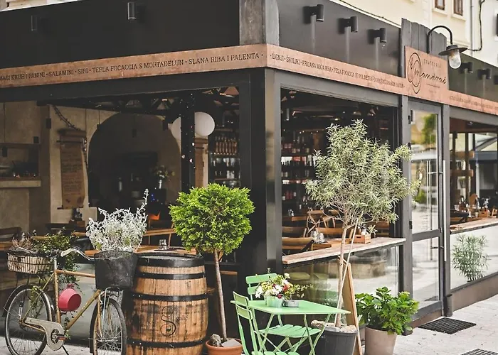 公寓 Mirna - What Is What Get