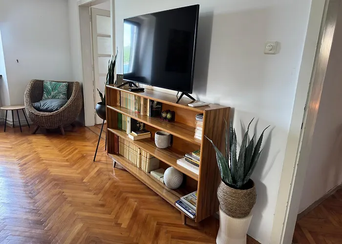 Apartament Mirna - What Is What Get *