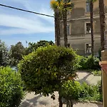 Mirna - What Is What Get Appartement *