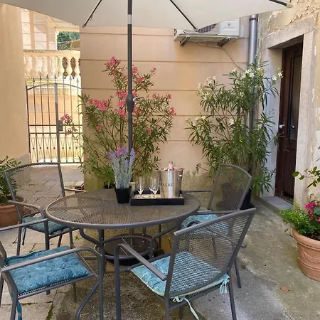 Apartament Mirna - What Is What Get *