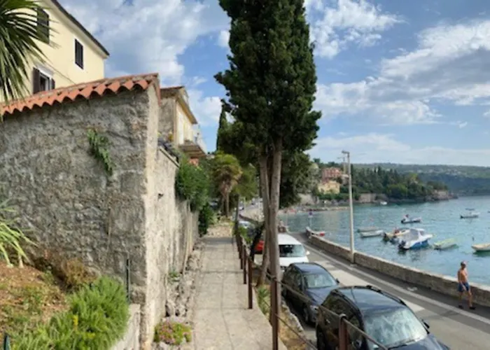 Mirna - What Is What Get Апартаменты