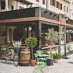 Appartamento Mirna - What Is What Get